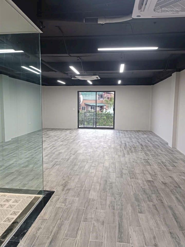 Cho thuê văn phòng tại văn phú, sàn 130 m2/tầng, sàn view thoáng đẹp