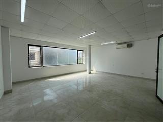 Cho thuê văn phòng vạn phúc 85 m2/tầng, mỗi tầng gồm 2 phòng làm việc