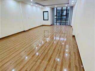 Cho thuê văn phòng đại lộ thăng long, diện tích 45m2, sàn thông, sạch đẹp