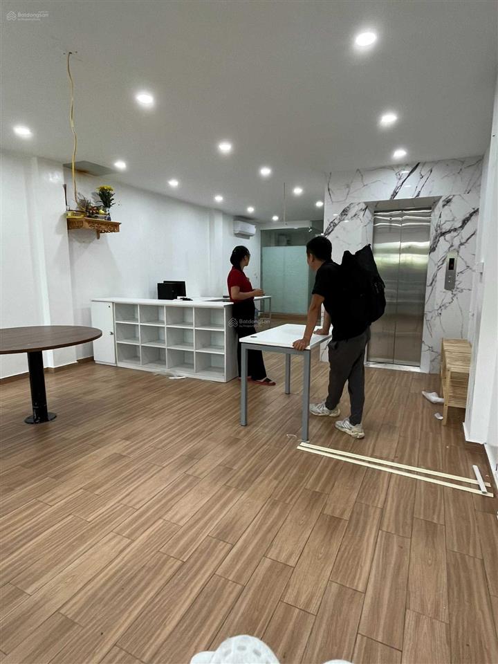 Văn phòng làng việt kiều châu âu, 60 m2/tầng, sàn thông