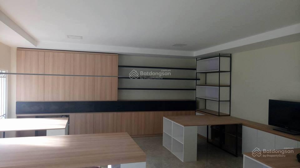 Cho thuê văn phòng khuất duy tiến, gần thăng long number one, 45 m2, tòa nhà 8 tầng