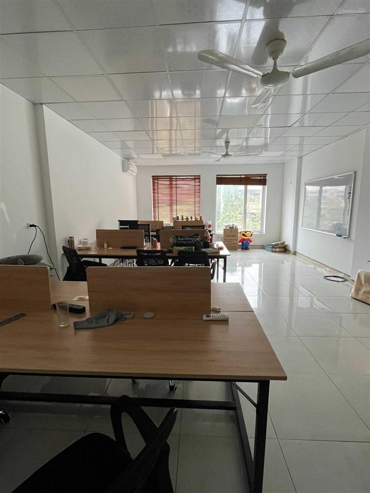 Cho thuê văn phòng ngõ 12 khuất duy tiến, 60 m2/tầng, sàn thông
