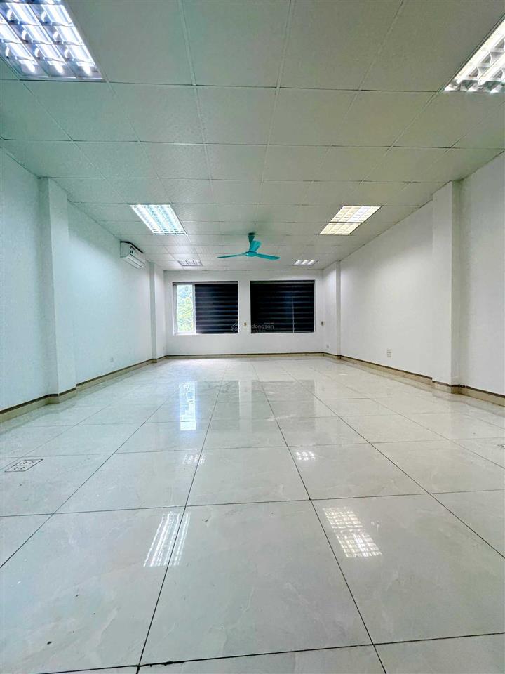 Cho thuê văn phòng ngõ 12 khuất duy tiến, 60 m2/tầng, sàn thông