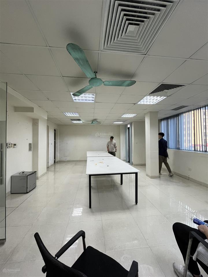 Cho thuê văn phòng văn quán, chiến thắng, 60m2/tầng, sàn thông, mặt tiền rộng