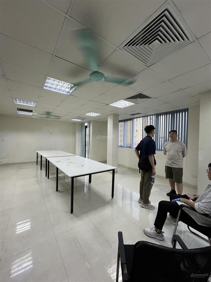 Cho thuê văn phòng văn quán, chiến thắng, 60m2/tầng, sàn thông, mặt tiền rộng