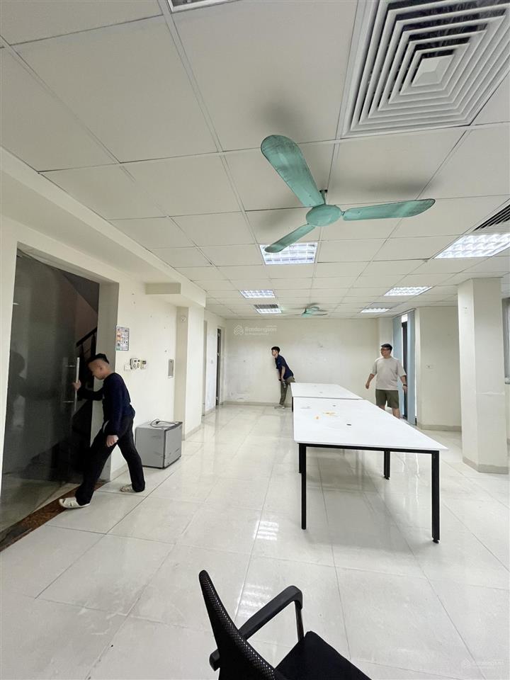 Cho thuê văn phòng văn quán, chiến thắng, 60m2/tầng, sàn thông, mặt tiền rộng