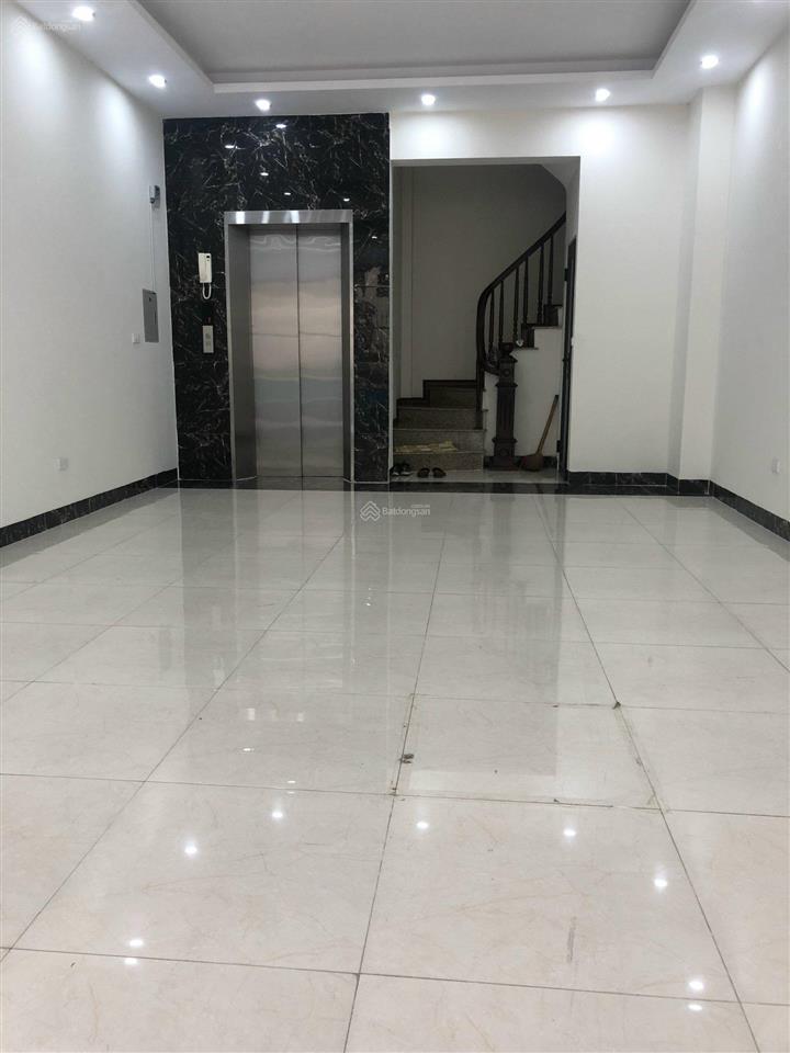 Cho thuê văn phòng mỗ lao  thanh bình 50m2/tầng, thang máy