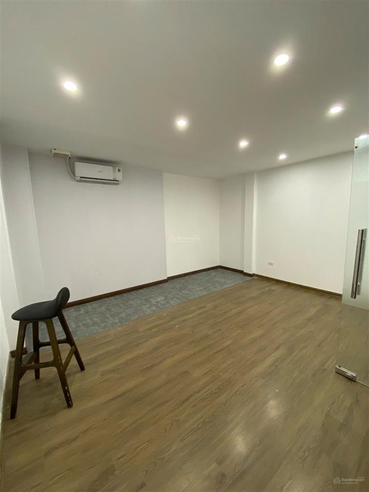 Cho thuê văn phòng 20 m2  phù hợp văn phòng đại diện  làng việt kiều châu âu