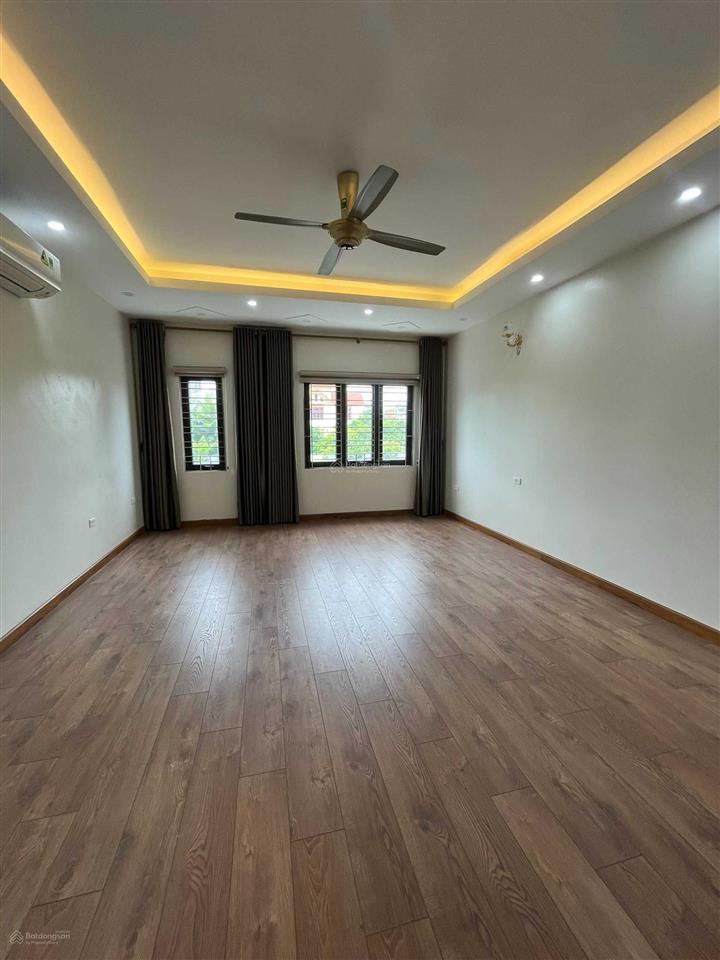 Cho thuê sàn văn phòng vạn phúc, hà đông, 70m2, gồm 2 phòng làm việc
