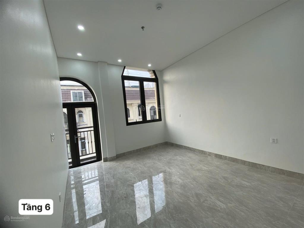 Cho thuê sàn văn phòng tại him lam vạn phúc 90 m2/tầng  gồm 3 phòng làm việc