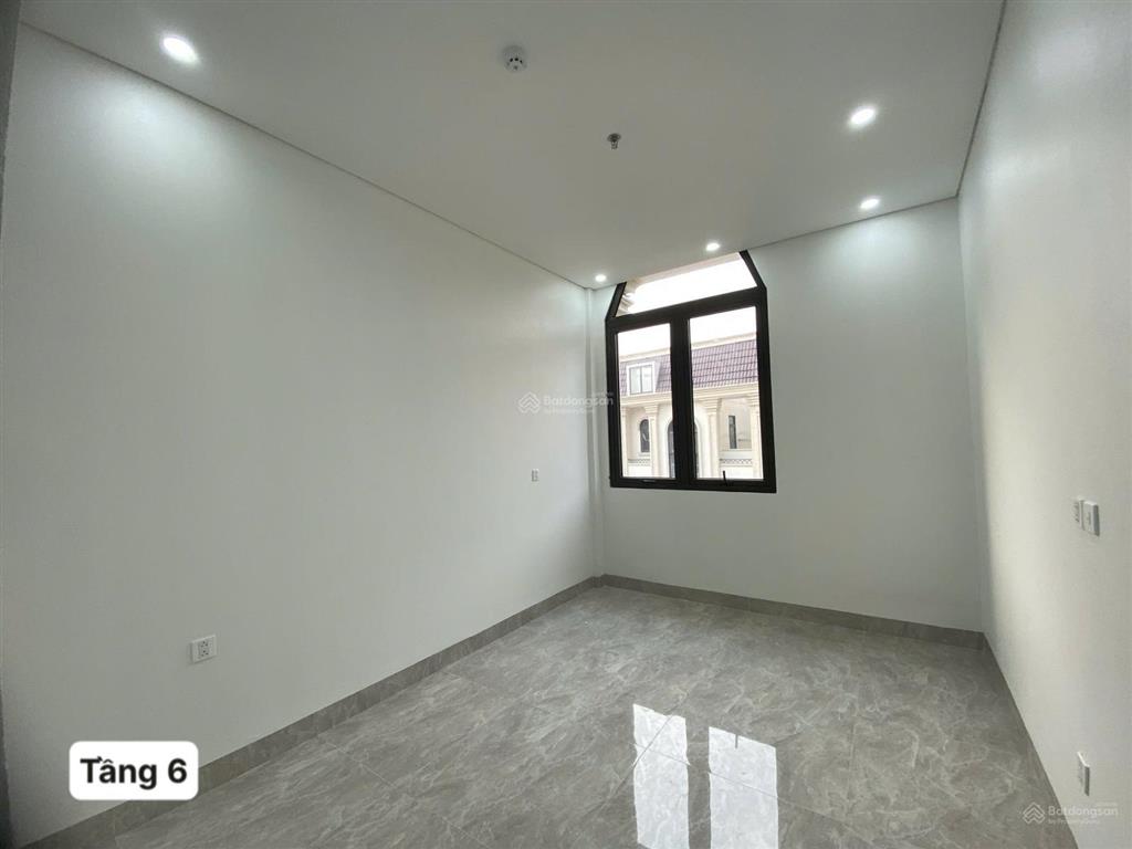 Cho thuê sàn văn phòng tại him lam vạn phúc 90 m2/tầng  gồm 3 phòng làm việc