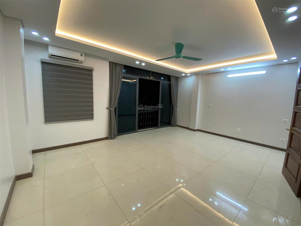 Cho thuê văn phòng làng việt kiều châu âu, diện tích 35m2, phù hợp văn phòng đại diện