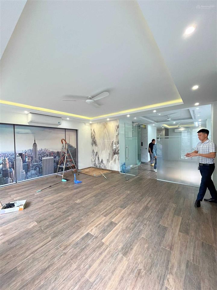 Văn phòng đẹp, 2 mặt thoáng tại vạn phúc, tố hữu, 80m2