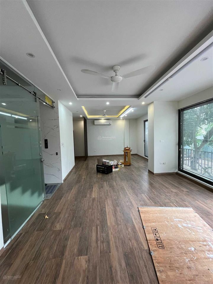 Văn phòng đẹp, 2 mặt thoáng tại vạn phúc, tố hữu, 80m2