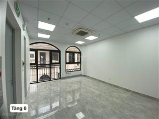 Cho thuê sàn văn phòng tại him lam vạn phúc 90 m2/tầng  gồm 3 phòng làm việc