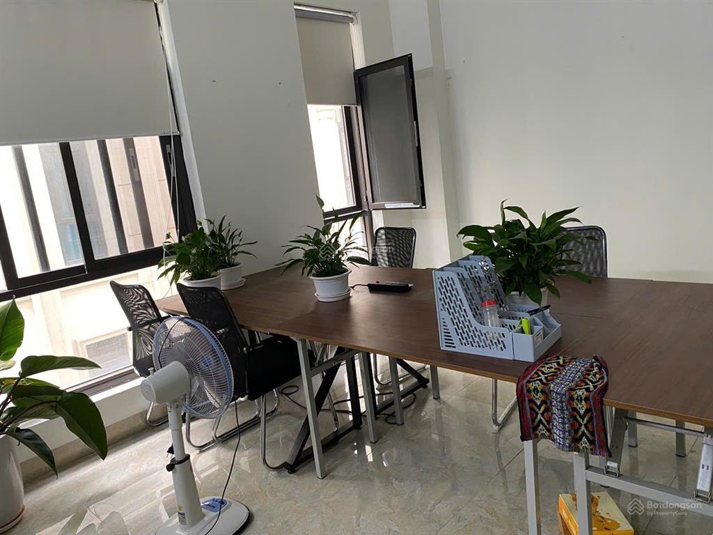 Cho thuê văn phòng ngay him lam vạn phúc, phù hợp làm văn phòng đại diện
