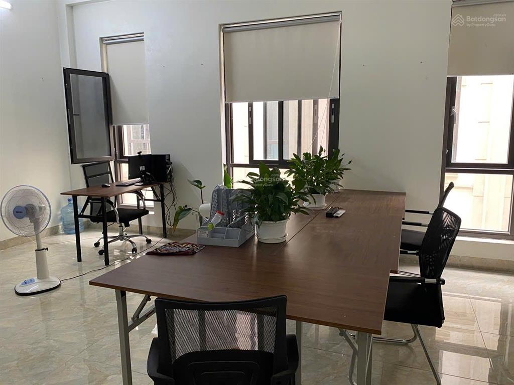 Cho thuê văn phòng ngay him lam vạn phúc, phù hợp làm văn phòng đại diện