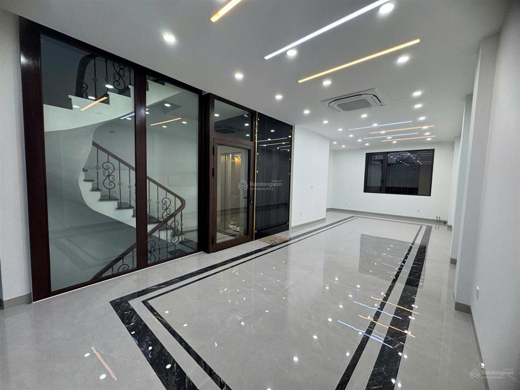 Cho thuê văn phòng galaxy  tố hữu, 68 m2/tầng, sàn đẹp như ảnh