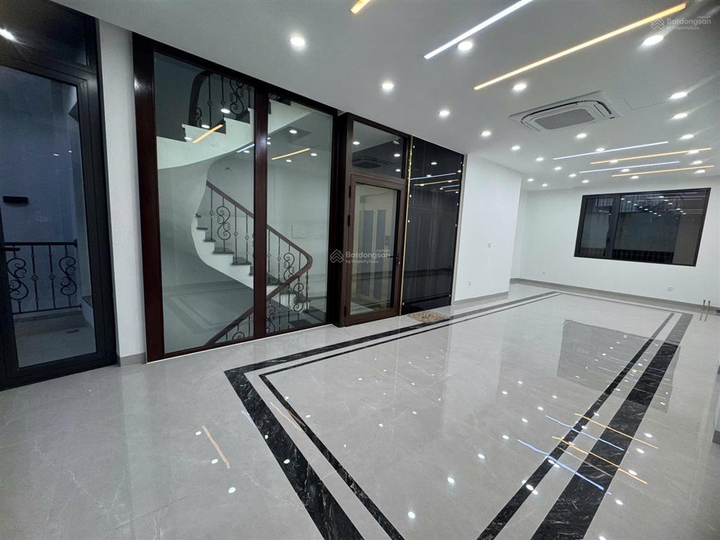Cho thuê văn phòng galaxy  tố hữu, 68 m2/tầng, sàn đẹp như ảnh