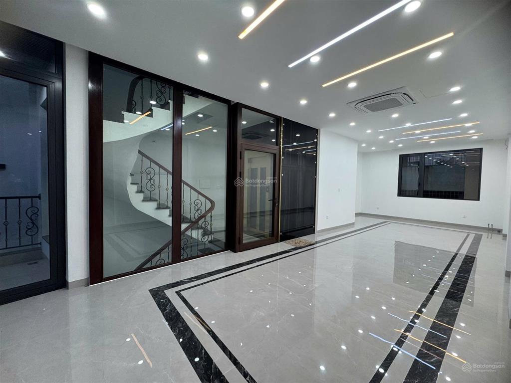 Cho thuê văn phòng galaxy  tố hữu, 68 m2/tầng, sàn đẹp như ảnh
