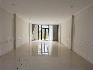 Cho thuê văn phòng 60 m2/tầng tại khu đô thị văn phú, sàn thông đẹp như ảnh