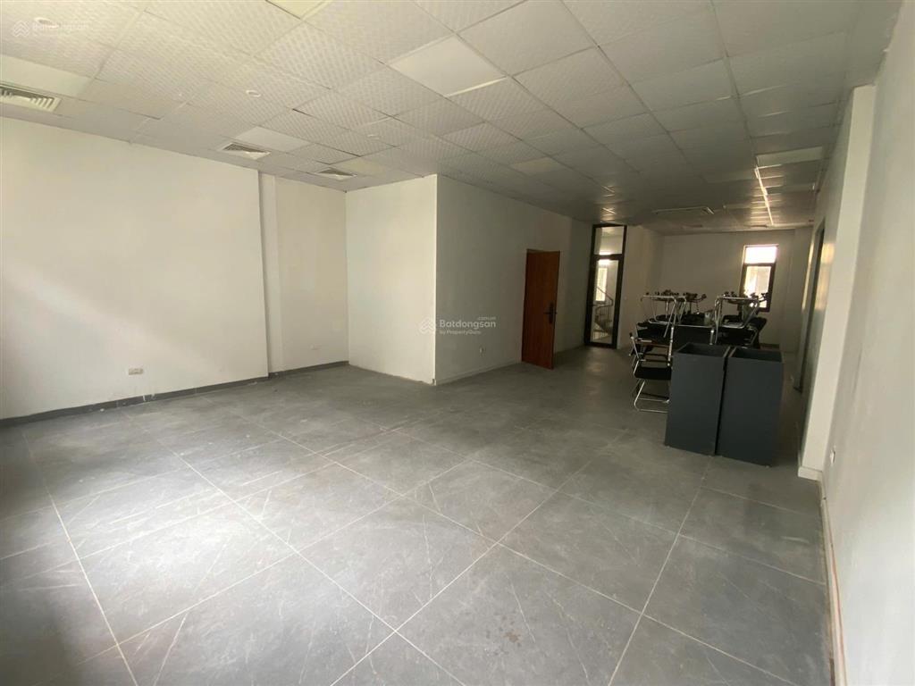 Cho thuê sàn văn phòng him lam vạn phúc, diện tích 90 m2/tầng, sàn thông đẹp, vừa hoàn thiện