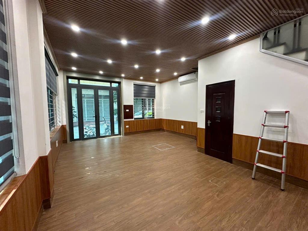 Cho thuê sàn văn phòng tầng 1  40m2 tại thanh bình  mỗ lao