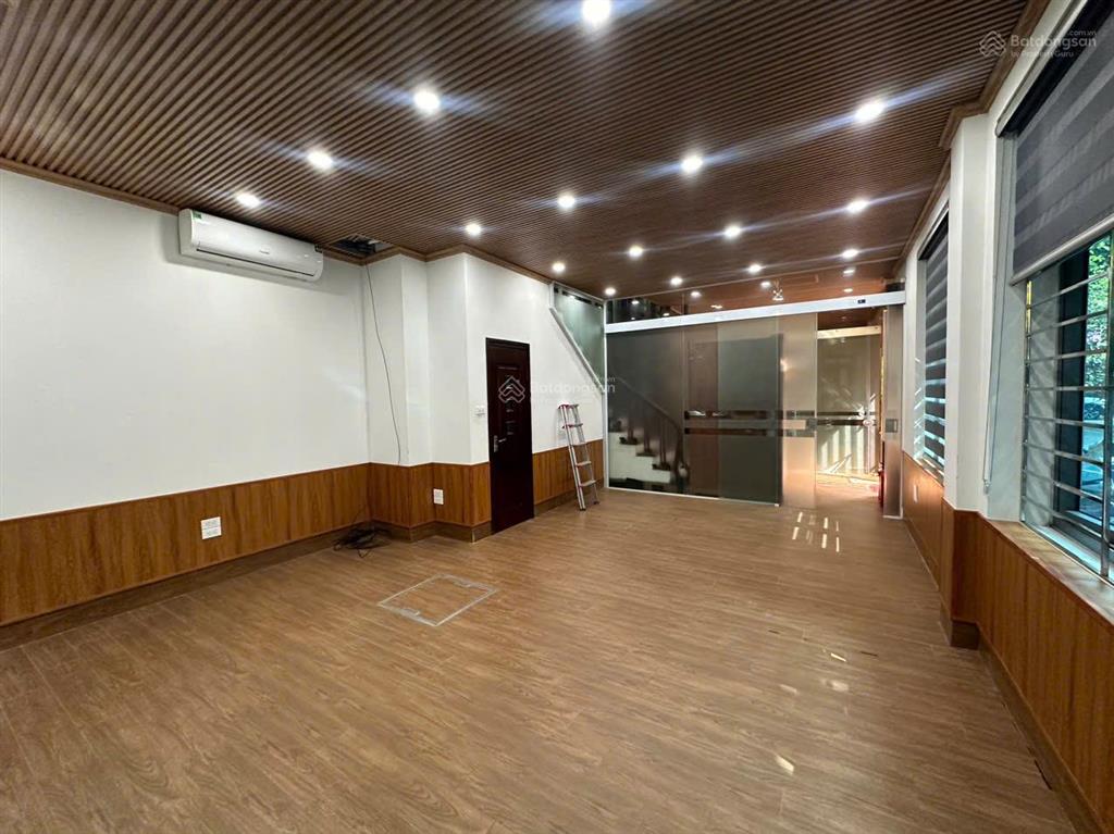 Cho thuê sàn văn phòng tầng 1  40m2 tại thanh bình  mỗ lao