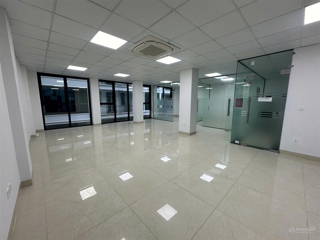 Cho thuê văn phòng thanh liệt  100m2  đối diện the manor central park