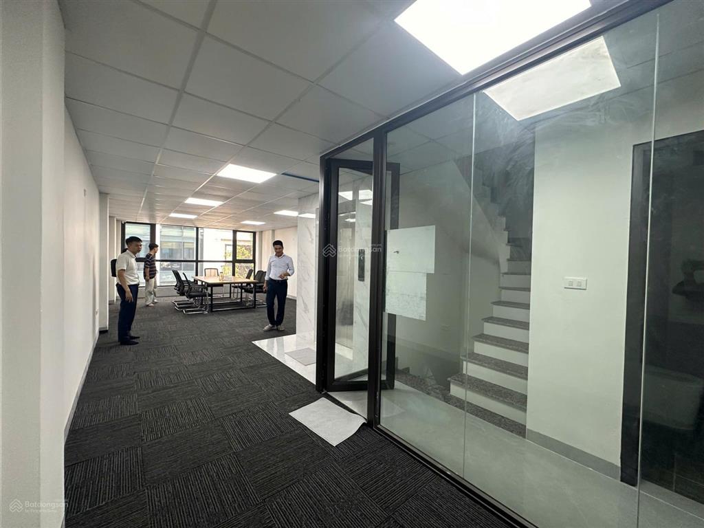 Cho thuê văn phòng xây mới đẹp tại thanh liệt kim giang, diện tích 60 m2/tầng, sàn thông đẹp