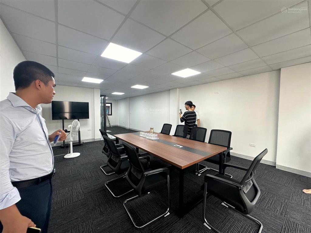 Cho thuê văn phòng xây mới đẹp tại thanh liệt kim giang, diện tích 60 m2/tầng, sàn thông đẹp