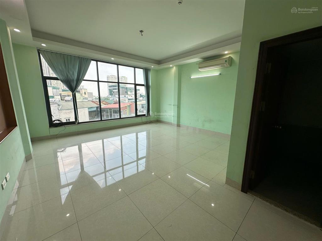 Cho thuê văn phòng ngõ 214 nguyễn xiển, diện tích 28 m2, view thoáng