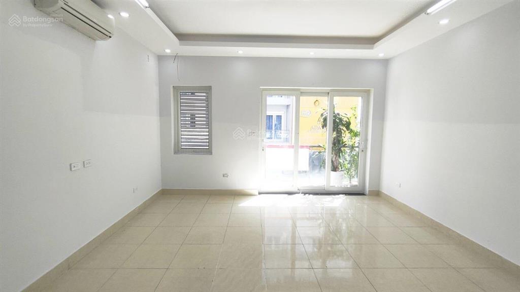 Cho thuê nhà vạn phúc, gần phố lụa vạn phúc, 85 m2 x 5 tầng, thang máy