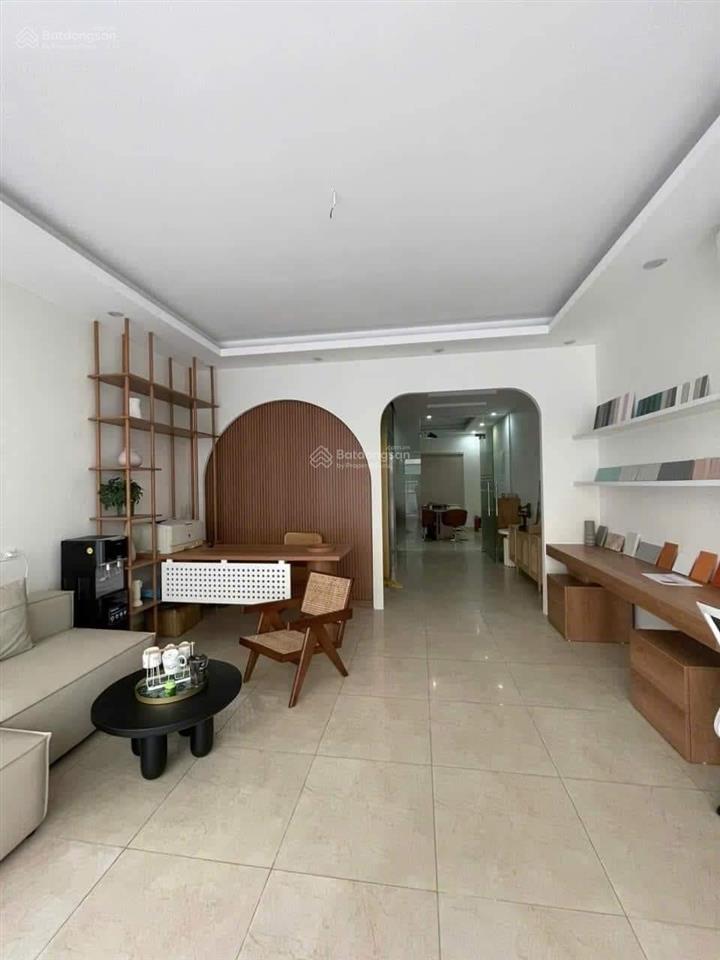 Cho thuê nhà vạn phúc, gần phố lụa vạn phúc, 85 m2 x 5 tầng, thang máy