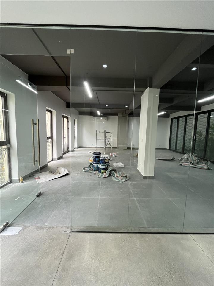 Cho thuê sàn văn phòng nguyễn thanh bình  tố hữu, sàn 120m2/tầng sàn thông, hiện đại