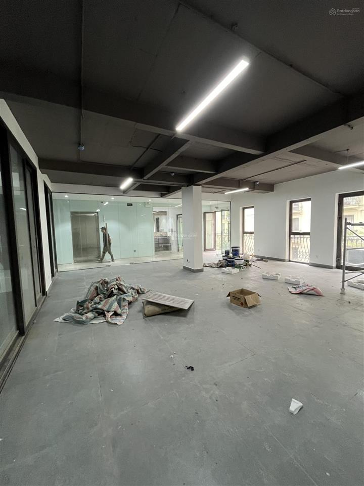Cho thuê sàn văn phòng nguyễn thanh bình  tố hữu, sàn 120m2/tầng sàn thông, hiện đại
