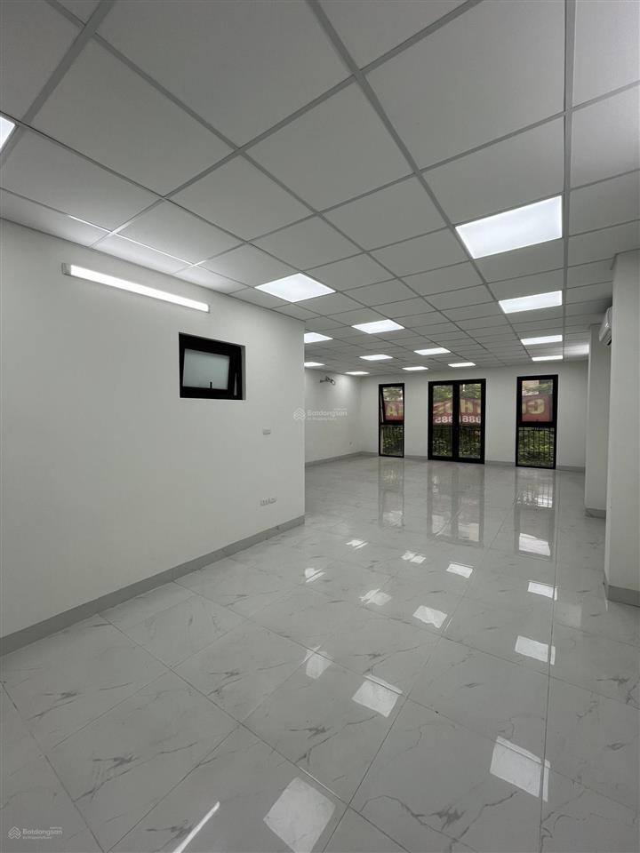 Cho thuê văn phòng tại terra an hưng, 70m2. sàn thông mới đẹp