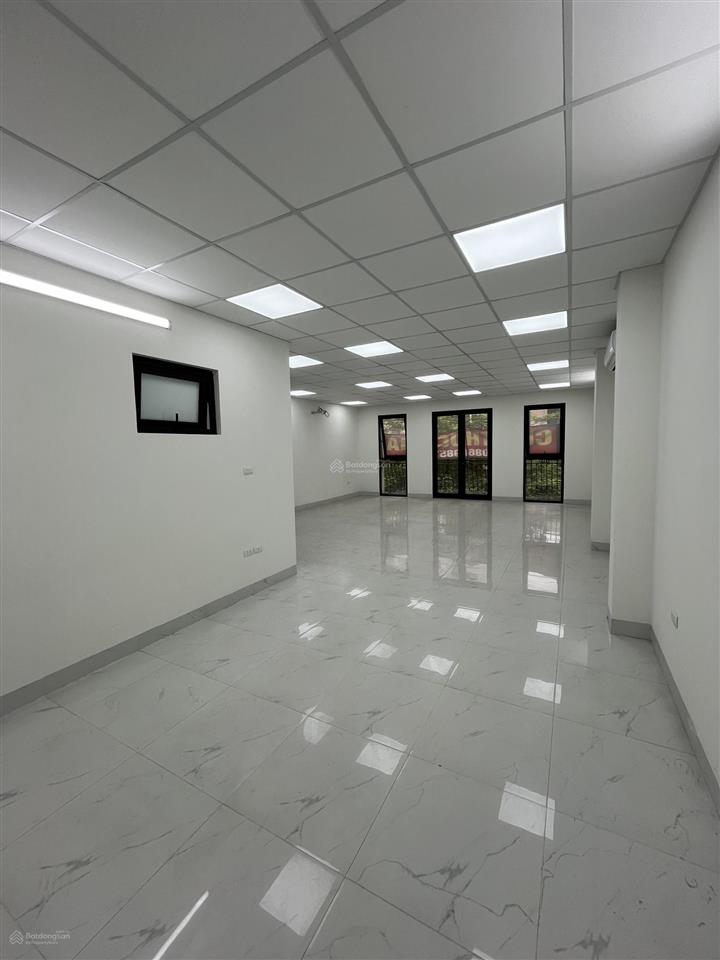 Cho thuê văn phòng tại terra an hưng, 70m2. sàn thông mới đẹp