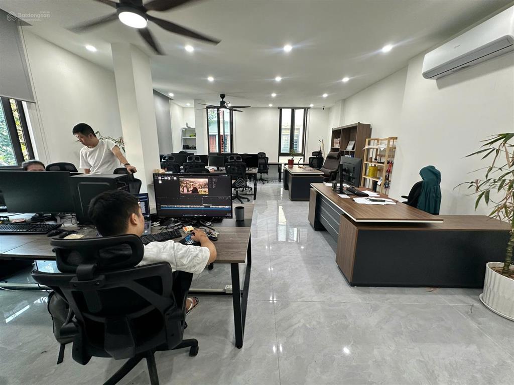 Cho thuê sàn văn phòng vũ trọng khánhthanh bình, 70 m2/tầng, xây mới, thoáng đẹp