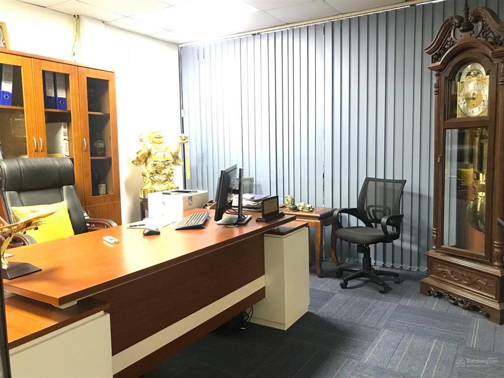 Chính chủ, cho thuê văn phòng 100m2 giá rẻ tại 110 khuất duy tiến, hà nội