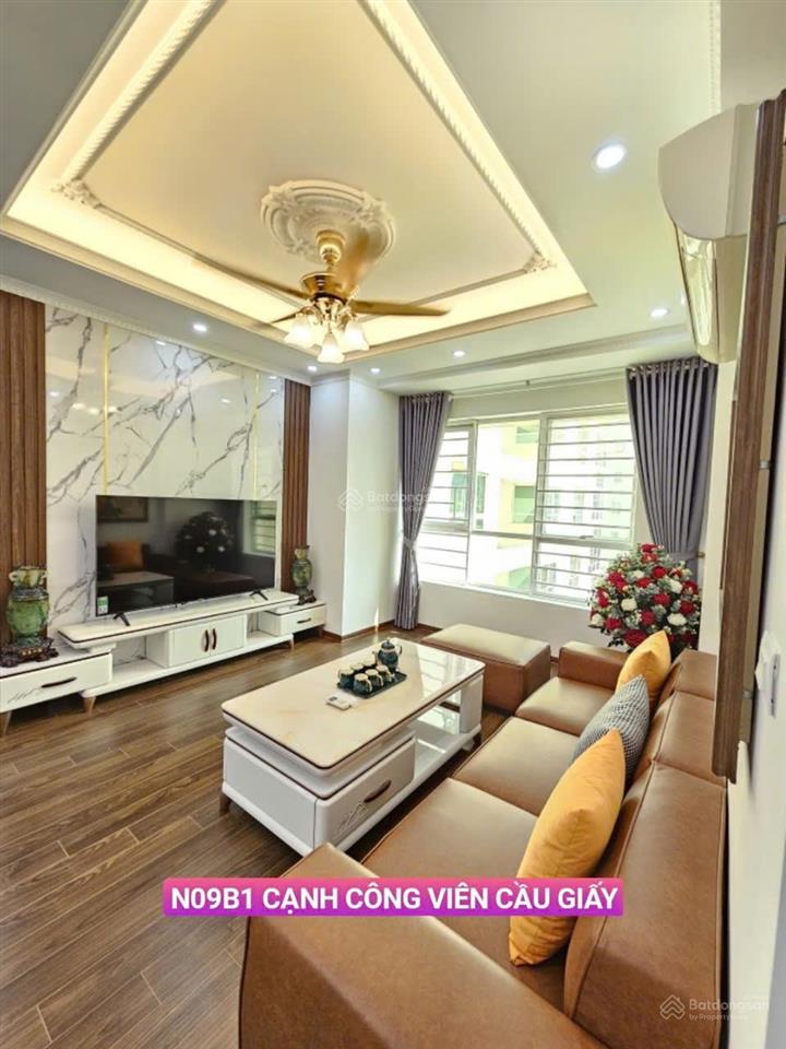 Chính chủ cần cho thuê căn hộ 4 ngủ khu đô thị dịch vọng, đầy đủ nội thất cao cấp