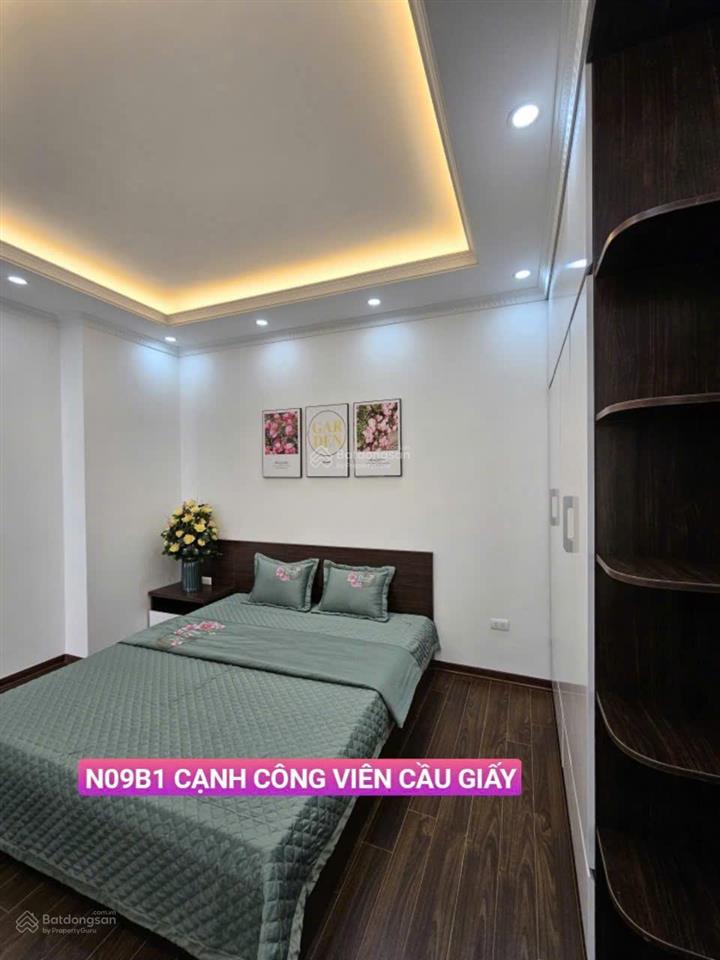 Chính chủ cần cho thuê căn hộ 4 ngủ khu đô thị dịch vọng, đầy đủ nội thất cao cấp