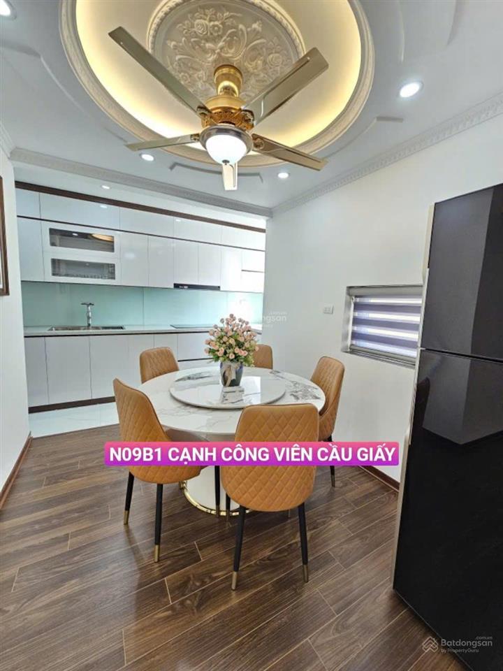 Chính chủ cần cho thuê căn hộ 4 ngủ khu đô thị dịch vọng, đầy đủ nội thất cao cấp
