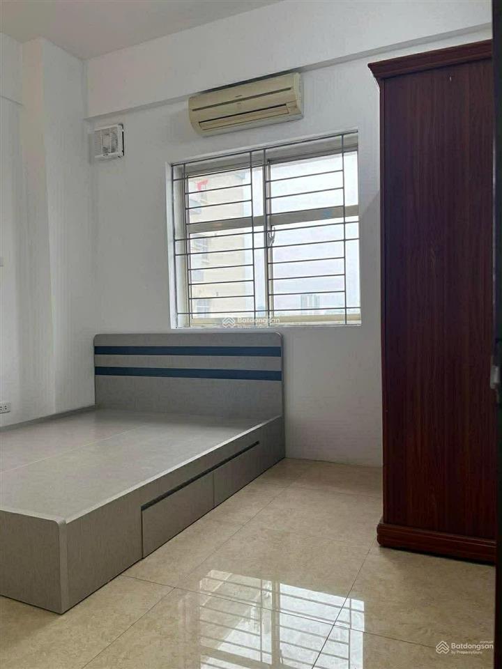 Chính chủ cần cho thuê căn hộ f5, 112 trung kính to, 65m2, 2 ngủ