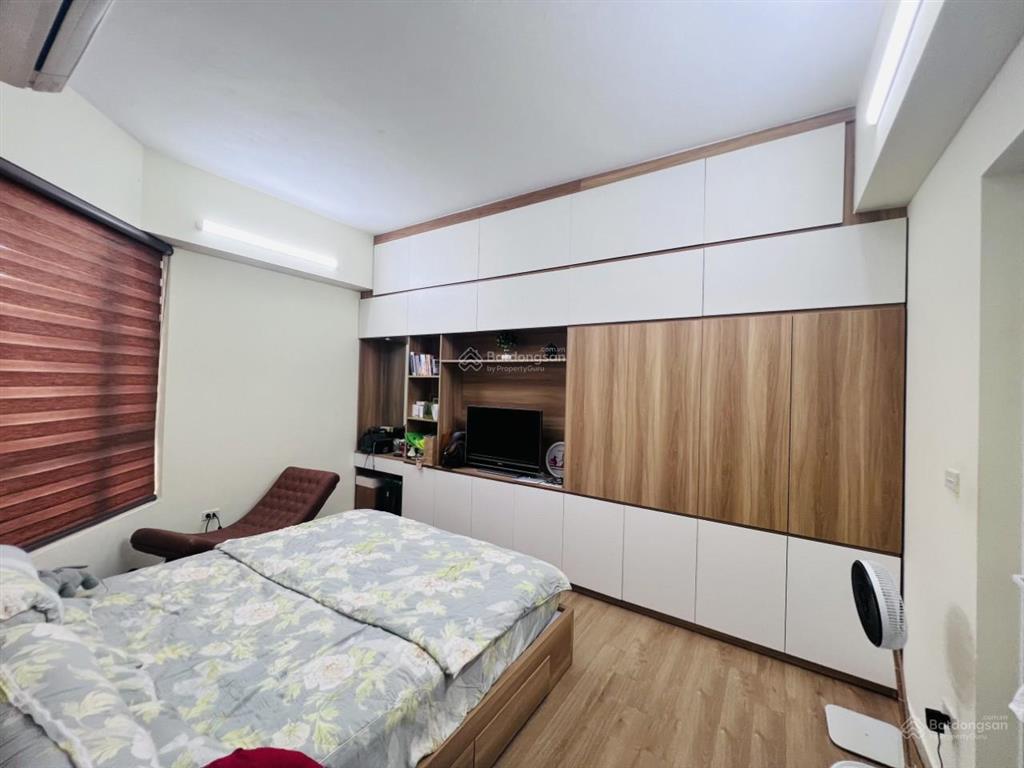 Cần bán căn hộ 2pn n07b3 thành thái khu đô thị dịch vọng