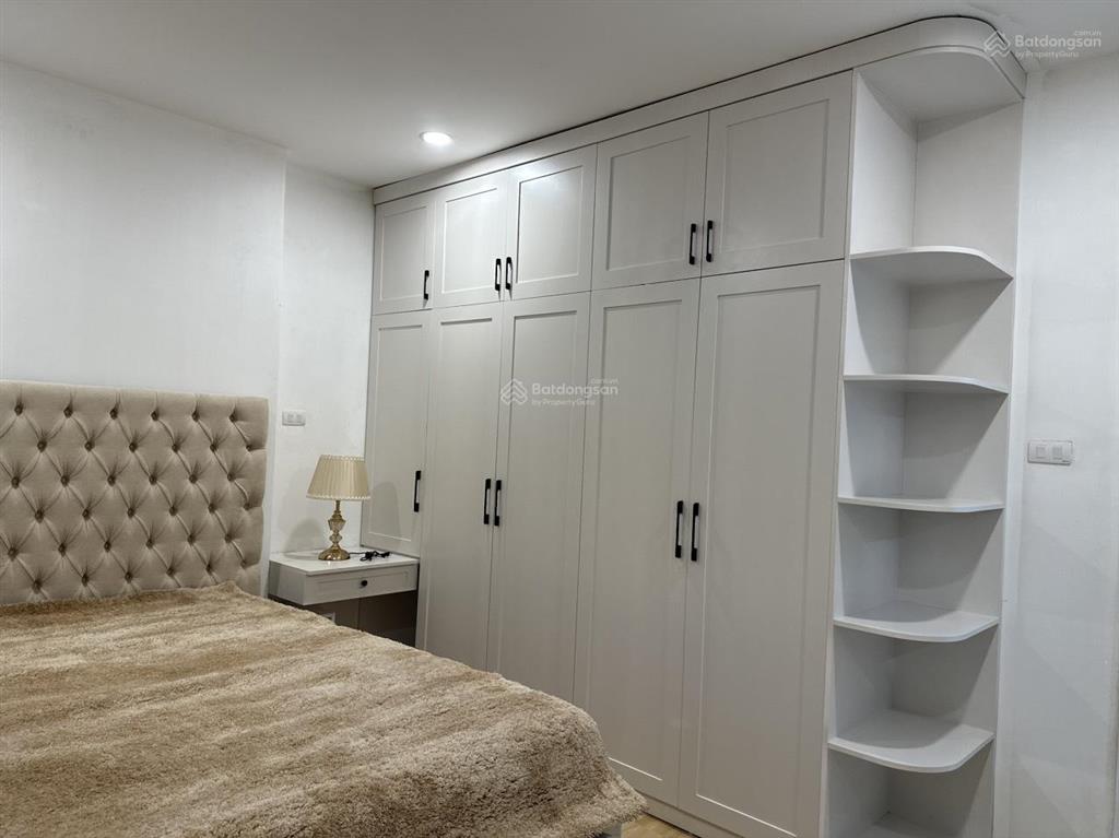 Cần cho thuê căn hộ tòa 173 xuân thủy, 110m2, 3 ngủ, đủ đồ