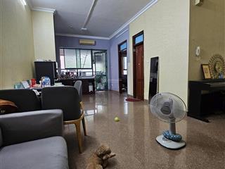 Chính chủ cho thuê căn hộ 17t8 hoàng đạo thúy, 65m2, 1 ngủ