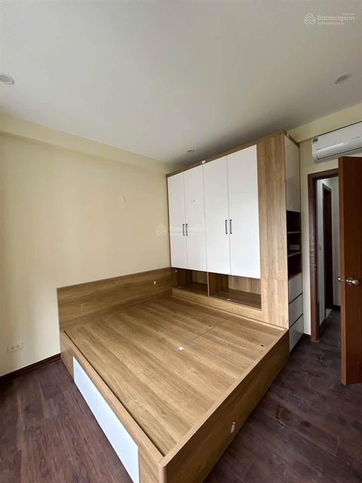Chính chủ cho thuê căn hộ 30t1 mạc thái tổ, 60m2, 2 ngủ