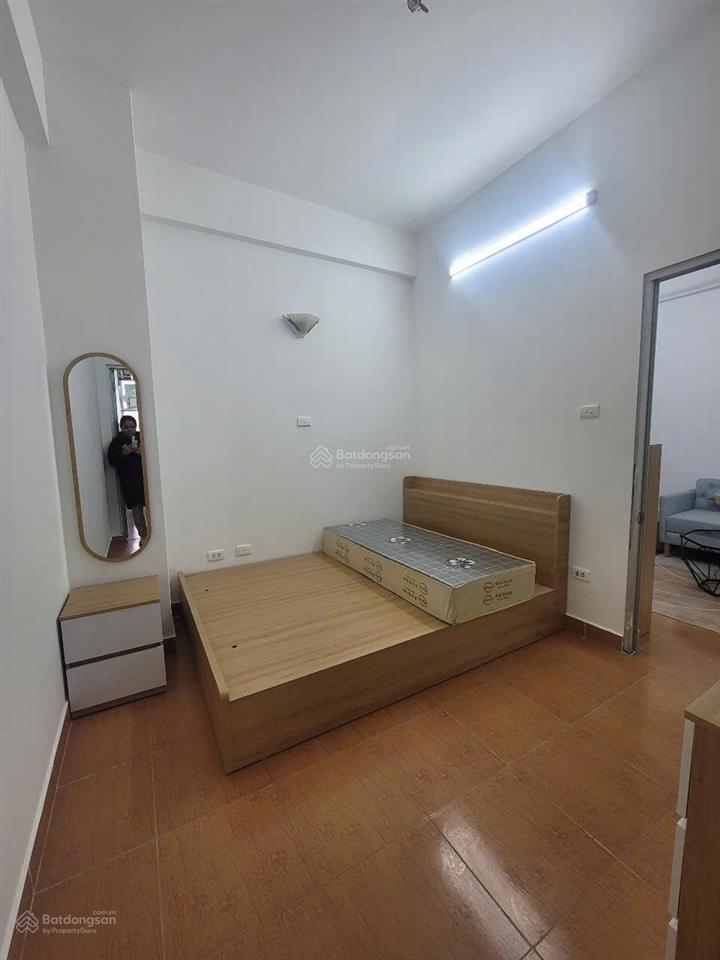 Cho thuê căn hộ b6a nam trung yên  nguyễn chánh, 2 ngủ đầy đủ nội thất