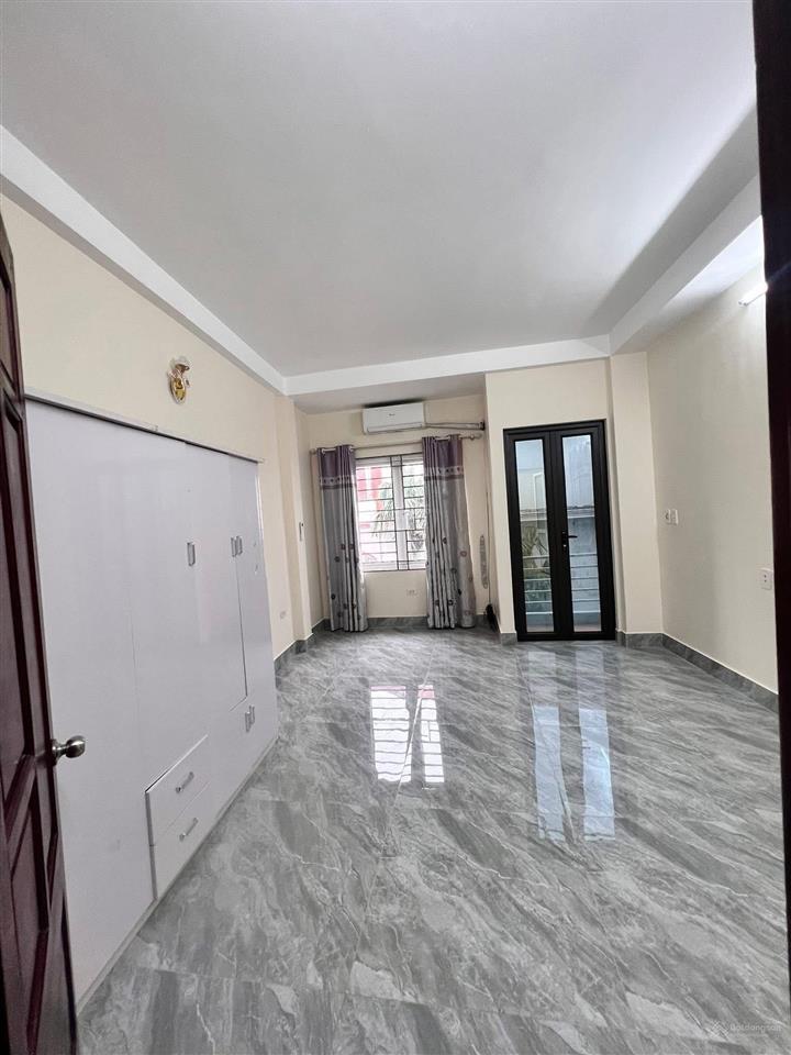 Cho thuê nhà khu đô thị đền lừ diện tích 38m x 5 tầng full đồ giá 11 triệu